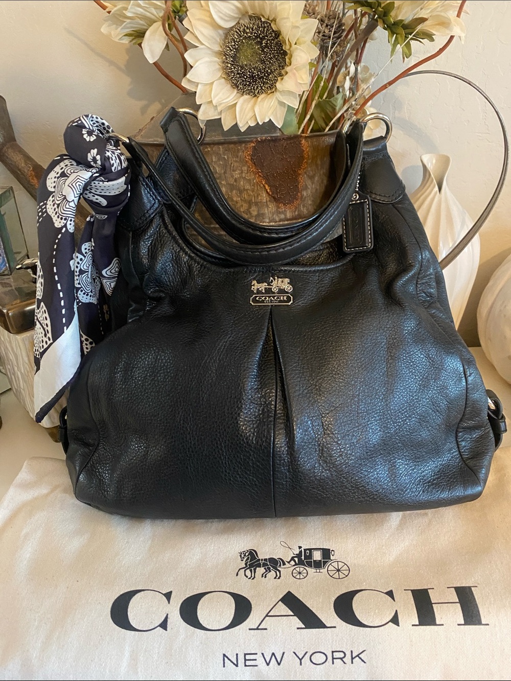 Coach #21225 Black Authentic pleated Madison Pebble Leather shoulder Hobo bag